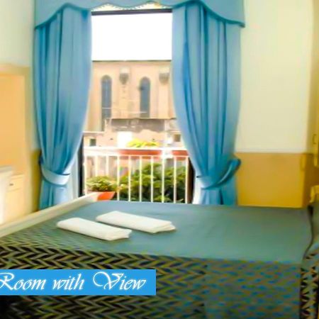 ナポリ ベッド＆ブレックファースト メデア Bed & Breakfast エクステリア 写真